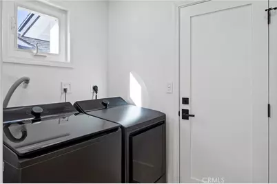 2206 E Athens, Orange, CA 92867 - Photo 17