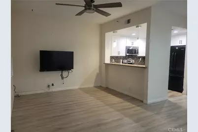 720 W 4th Street #104, Long Beach, CA 90802 - Photo 3