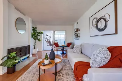 26832 Avenue Of The Oaks #D, Newhall, CA 91321 - Photo 3