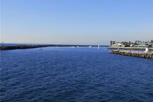 107 S Helberta Ave, Redondo Beach, CA 90277 - Photo 9