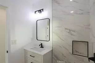 11114 Willowbrook Ave, Los Angeles, CA 90059 - Photo 15