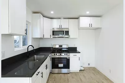 11114 Willowbrook Avenue, Los Angeles, CA 90059 - Photo 7