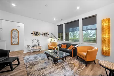 129 Carlow, Irvine, CA 92618 - Photo 7