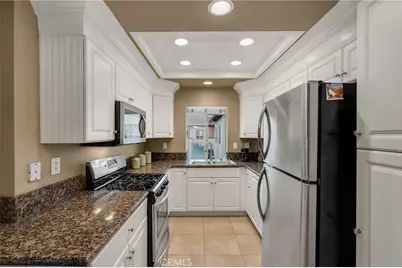 28 Via Contento, Rancho Santa Margarita, CA 92688 - Photo 9