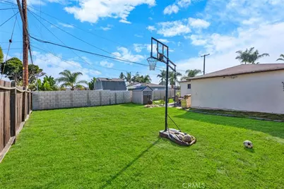 7781 Ledon Way, Midway City, CA 92655 - Photo 21