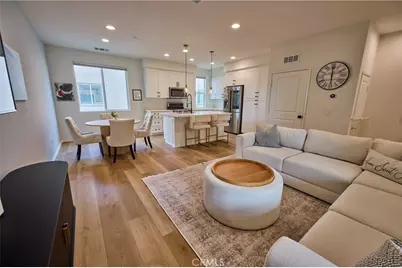 1128 Via Lucero, Oceanside, CA 92056 - Photo 1