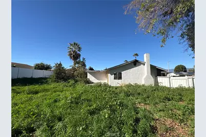 25899 Amapolas Street, Loma Linda, CA 92354 - Photo 9