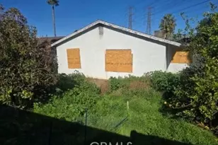 25899 Amapolas St, Loma Linda, CA 92354 - Photo 11