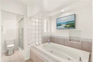 21941 Oceanview Ln, Huntington Beach, CA 92646 - Photo 11