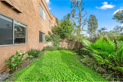 6600 Warner #15, Huntington Beach, CA 92647 - Photo 13