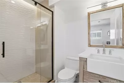 11119 Camarillo #104, West Toluca Lake, CA 91602 - Photo 17