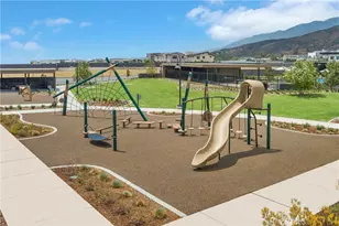 15800 Conservatory Dr, Fontana, CA 92336 - Photo 67