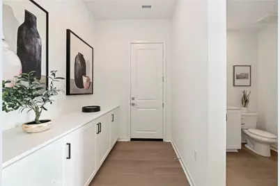 15800 Conservatory Drive, Fontana, CA 92336 - Photo 9