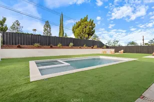 23755 Clarendon, Woodland Hills, CA 91367 - Photo 41