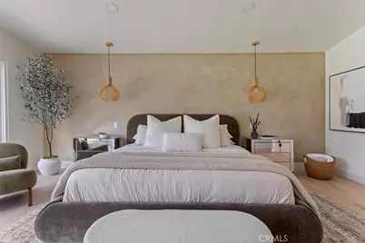 23755 Clarendon, Woodland Hills, CA 91367 - Photo 35