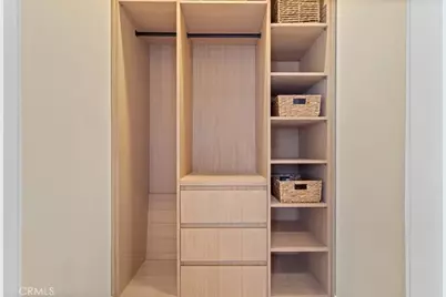 23755 Clarendon, Woodland Hills, CA 91367 - Photo 19