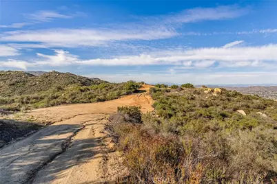 1 Via Baya, Murrieta, CA 92562 - Photo 25