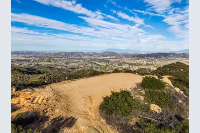 1 Via Baya, Murrieta, CA 92562 - Photo 3