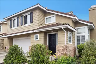 557 S Summerfield, Orange, CA 92866 - Photo 3