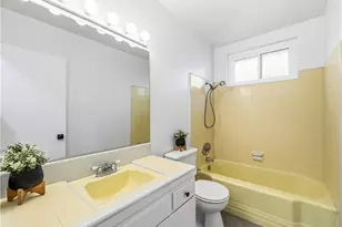 10532 Plunkett, Bellflower, CA 90706 - Photo 41