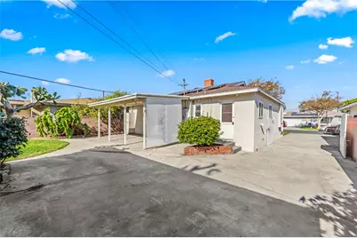 10532 Plunkett, Bellflower, CA 90706 - Photo 5