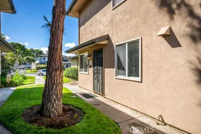 16673 Arbor, Huntington Beach, CA 92647 - Photo 3