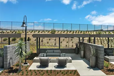 15909 Blue Copper Way, Fontana, CA 92336 - Photo 21