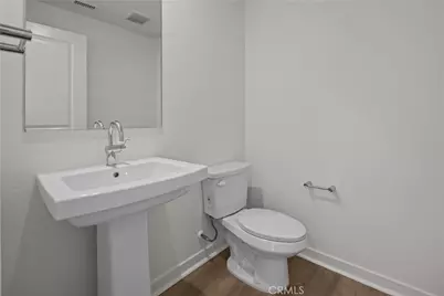 15909 Blue Copper Way, Fontana, CA 92336 - Photo 9