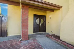 12143 Phoenix Dr, Cerritos, CA 90703 - Photo 3