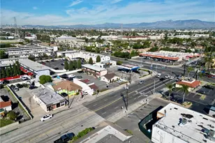 10231 Old River School, Downey, CA 90241 - Photo 17