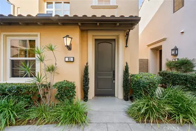 81 Strawberry Grv, Irvine, CA 92620 - Photo 3
