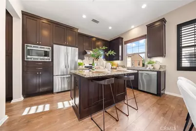 81 Strawberry Grv, Irvine, CA 92620 - Photo 13