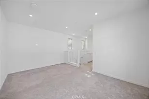 112 Sunnyside, Irvine, CA 92618 - Photo 5