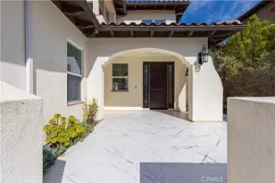 111 Cruiser, Irvine, CA 92618 - Photo 5