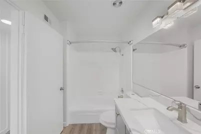 2422 Richmond, Costa Mesa, CA 92626 - Photo 13