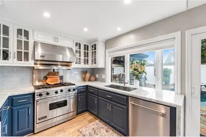 5522 Mossvale Circle, Huntington Beach, CA 92649 - Photo 11