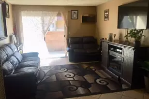 801 S Lyon St, Santa Ana, CA 92705 - Photo 3