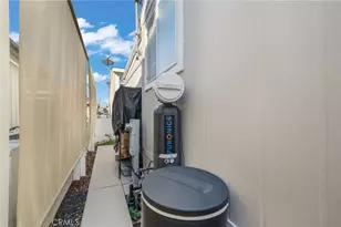 9850 Garfield, Huntington Beach, CA 92646 - Photo 5