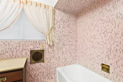 1501 La Loma, Santa Ana, CA 92705 - Photo 21