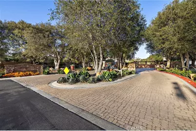 27371 Via Priorato, San Juan Capistrano, CA 92675 - Photo 55