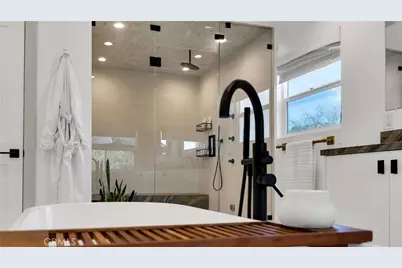 308 E 18th Street, Costa Mesa, CA 92627 - Photo 41