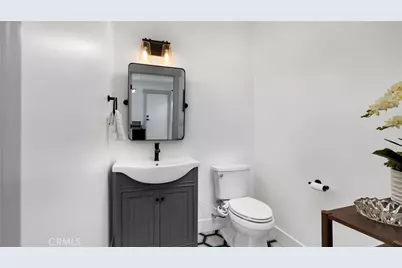 308 E 18th Street, Costa Mesa, CA 92627 - Photo 13