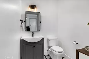 308 E 18th St, Costa Mesa, CA 92627 - Photo 13