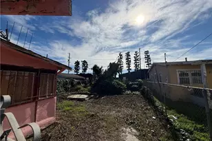 142 W 58th, Los Angeles, CA 90037 - Photo 5