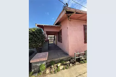 142 W 58th, Los Angeles, CA 90037 - Photo 7