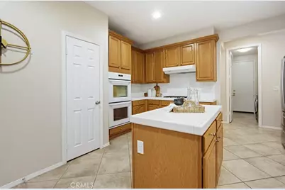 6567 Moonriver Street, Eastvale, CA 91752 - Photo 19