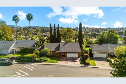 24402 Chrisanta Drive, Mission Viejo, CA 92691 - Photo 3