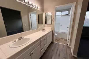 43632 Serenity Ct, Lancaster, CA 93535 - Photo 7