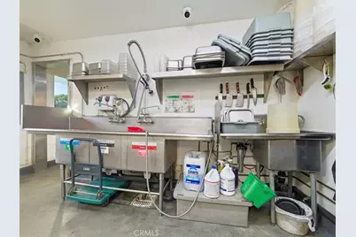 765 W Holt, Ontario, CA 91762 - Photo 27