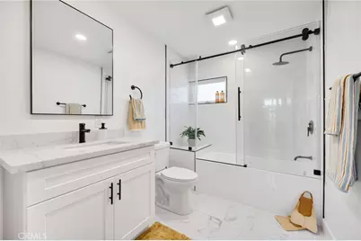 307 Fernando, Newport Beach, CA 92661 - Photo 35